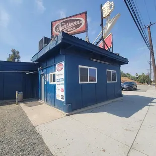 bikini bars in riverside