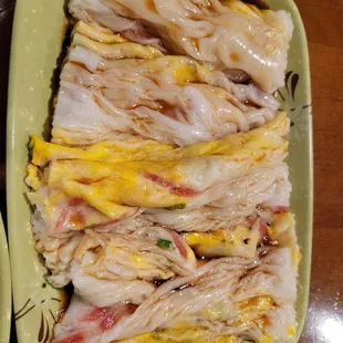 Chinese sausage with egg steam rice noodle