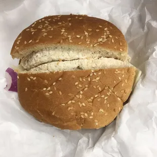 I ordered crab cake sandwich it was good