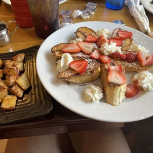 Nutella stuffed French toast, home fries and raspberry sweet tea