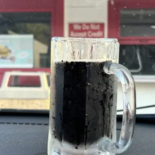 Medium root beer- so good!