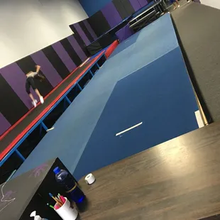 Open Spring Floor for Tumbling