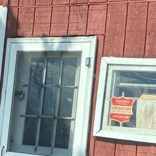 Seems permanently closed, door padlocked, no sign