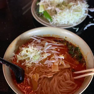 Kapoon Noodle Large
