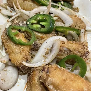Salted Pepper Chicken Wings