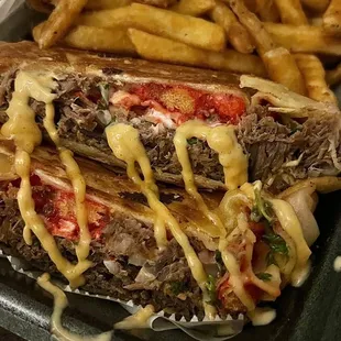 Supreme Crunch Wrap Combo