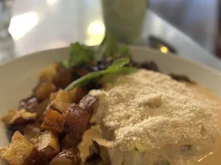 La Mo Cafe