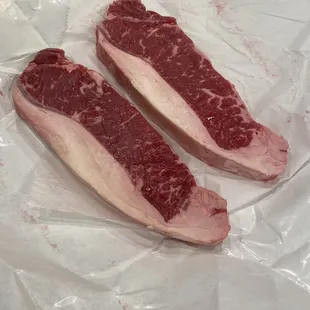 I&apos;m very unimpressed with these New York strips