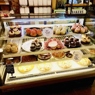 food, dough desserts, donuts