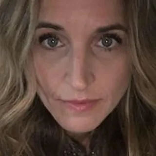 Deborah R.