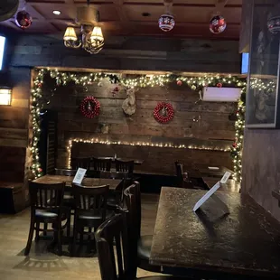 a bar with christmas decorations