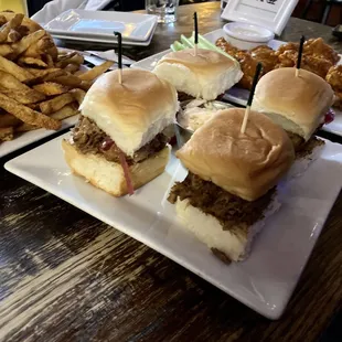 Brisket sliders