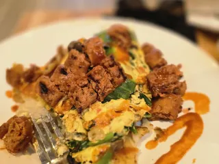 Broken Yolk Cafe