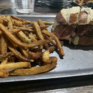 Jalapeno Popper Burger