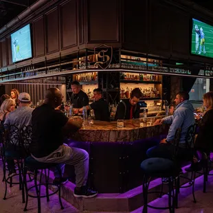 Cocktail bar with full dinner menu