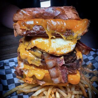 Aviator Burger