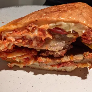 Spicy sausage sandwich