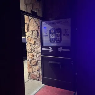 The entrance. You walk in and make that right turn immediately. Hang a left after three paces and you have arrived.