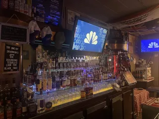 Club Raven