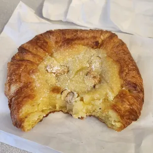 Almond danish