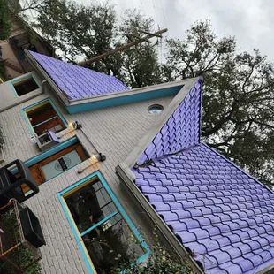 the purple roof
