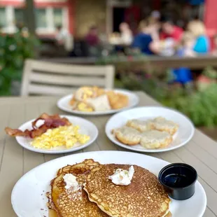 food, pancakes