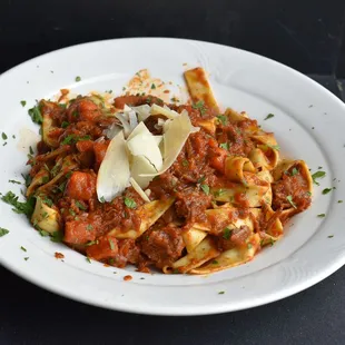 pasta dish, pasta, food