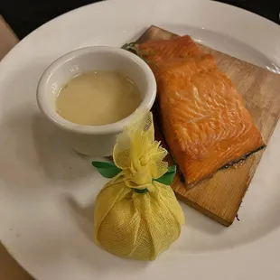 cedar salmon special