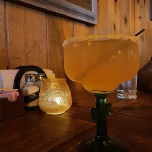 How cute is this cactus cup!