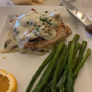 Chicken and asparagus