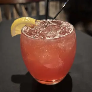 Cocktail with blackberry and whiskey