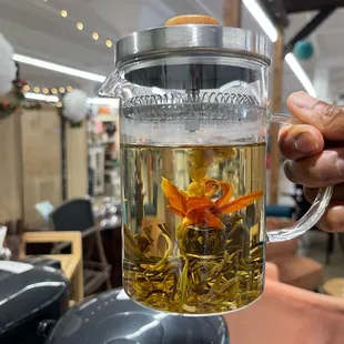 Blooming tea