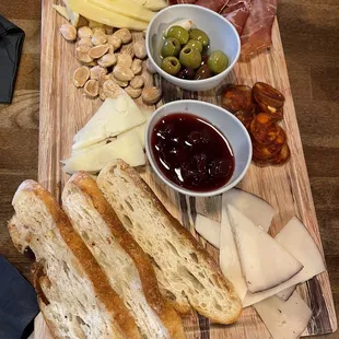 Spanish Charcuterie Board - so yummy!