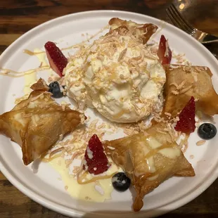 Deep Fried Banana Dumplings