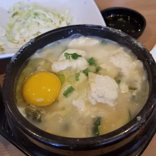 HP1. Tofu Dumpling Hot Pot