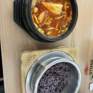 V3. Vegetarian Kimchi Soft Tofu Soup