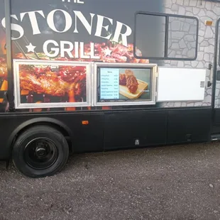 a food truck parked in a parking lot