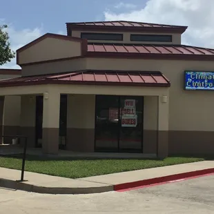 Stop by our office Monday-Friday from 9:00 a.m.-5:00 p.m. and rent your unit today.