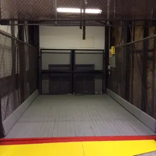 Freight elevator to make your move easy