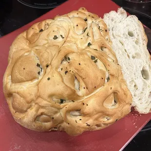 Basil Garlic Bread: absolutely incredible!