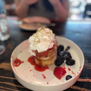 Bellini French Toast, 6/10