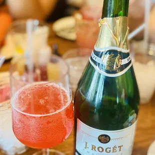 Bottomless mimosas $27pp