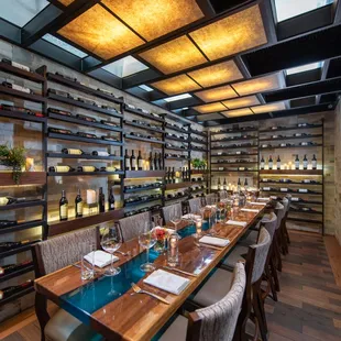 sushi and sashimi, interior