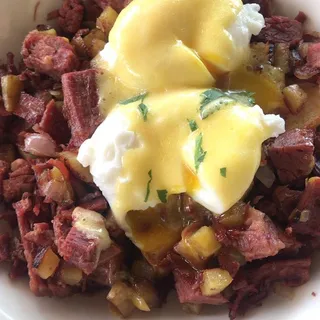 Corned Beef Hash & Eggs