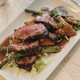 coffee-rub flank steak / patatas bravas, asparagus, bordelaise