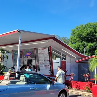 The storefront of The Strawberry Hut.