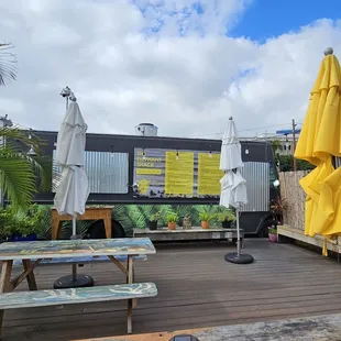 The Elephant Shack (Thai Cuisine)