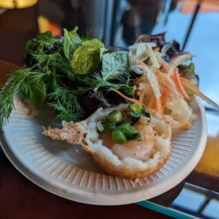 Tum Lum Tum La pop-up - banh khot