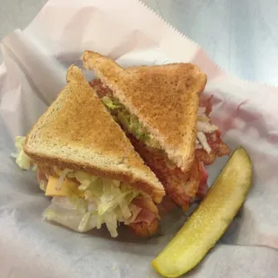 a sandwich and a pickle