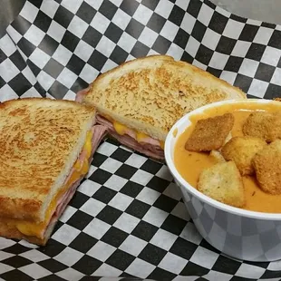 Thursday Special,  grilled ham &amp; cheese with home made creamy tomato basil soup! So good any day!